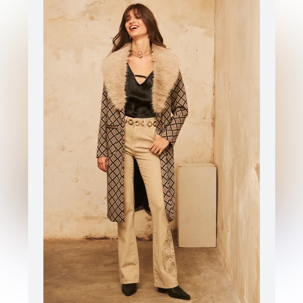 NKN Nekane Amanki Black Cream Tan Jacquard Coat Removable Faux Fur Collar Medium